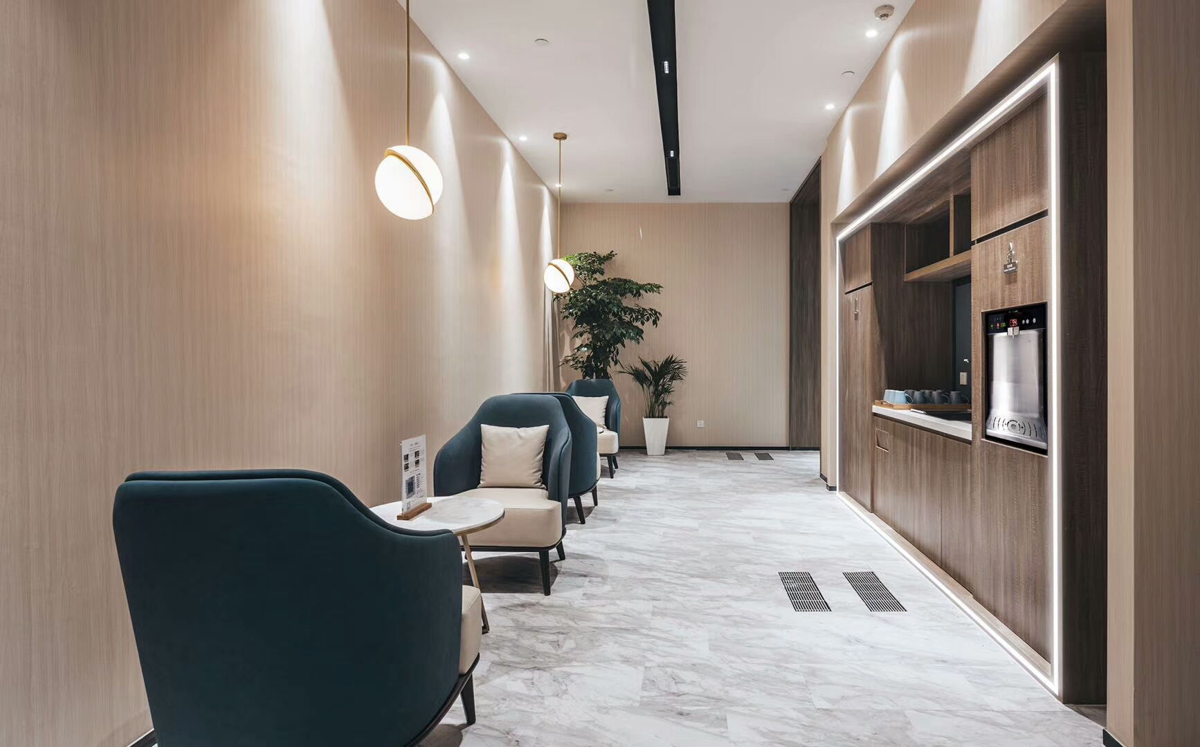 <a href=http://www.nmgml.cn/tags-457.html target=_blank class=infotextkey>辦公室裝飾設(shè)計(jì)</a>